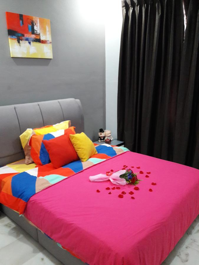 Jb Homestay Bukit Indah Wifi Ciq Mall Legoland Free Parking Johor Bahru Extérieur photo