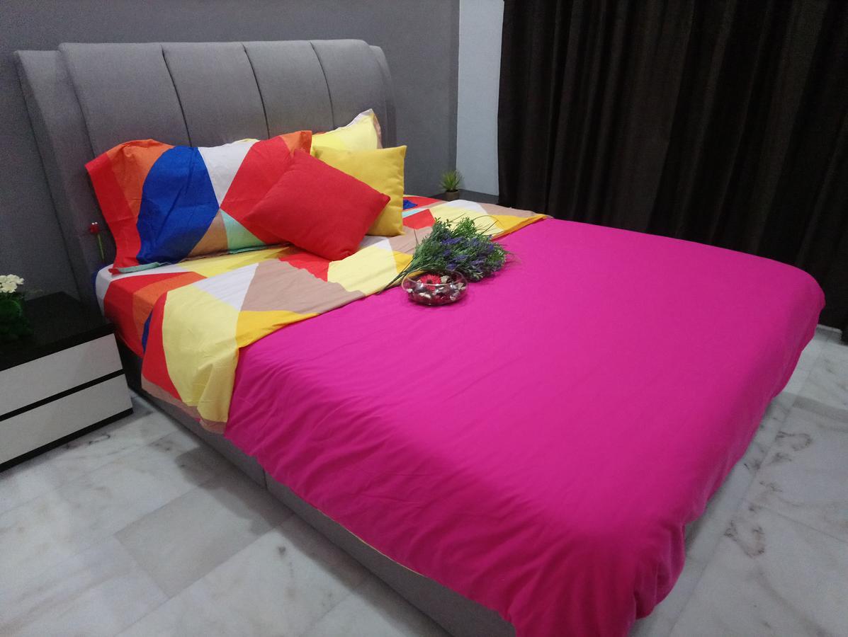 Jb Homestay Bukit Indah Wifi Ciq Mall Legoland Free Parking Johor Bahru Extérieur photo