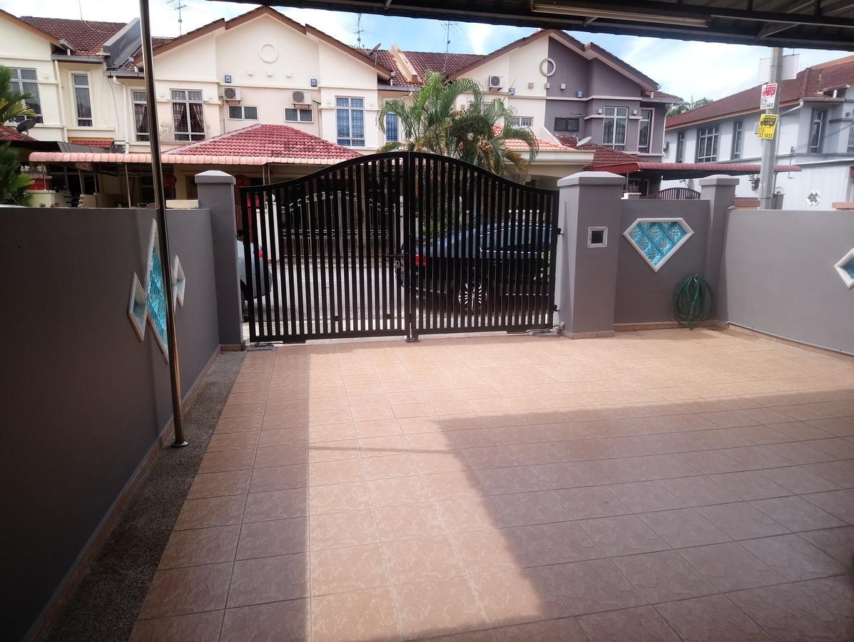 Jb Homestay Bukit Indah Wifi Ciq Mall Legoland Free Parking Johor Bahru Extérieur photo